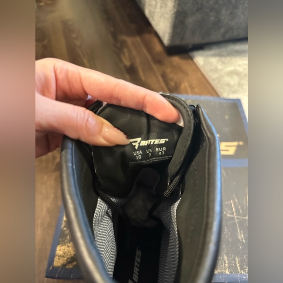 Gore-Tex Winter Boots (Black-Half Leg cut style) - Picture 6 of 16